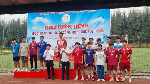 Chuyên Nguyễn Trãi đạt được thành tích xuất sắc trong môn Điền kinh THPT tại Hội khỏe phù đổng tỉnh Hải Dương năm 2024